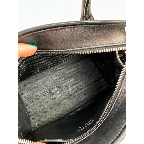 PRADA Milano Monochrome Black Small Handbag Leather Top Handle Crossbody Bag - Picture 9 of 11